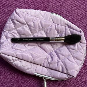 NWOT Sigma Beauty F37 Spotlight Duster Makeup Brush